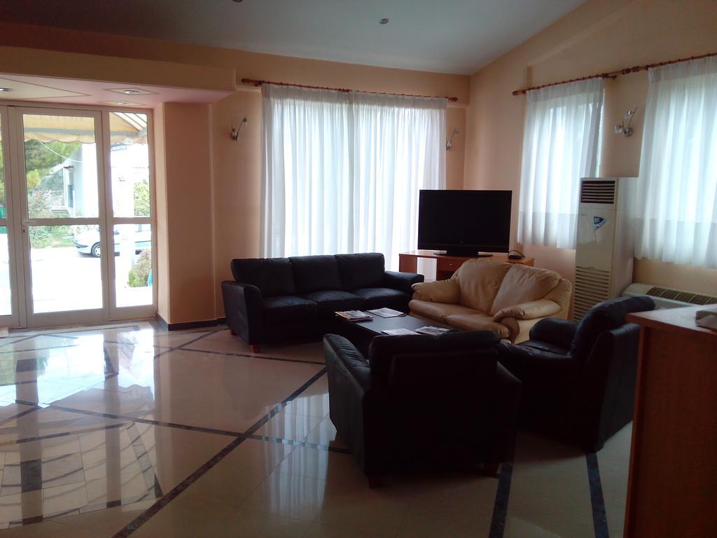 Cybele Guest Accommodation Athens Exterior photo